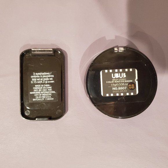 Set Of 2 Mini Blue Eyeshadow Palettes - Picture 3 of 6